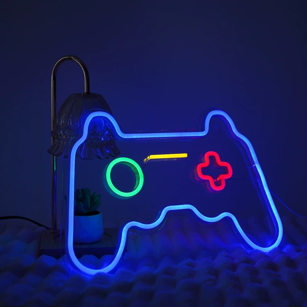 Game console, 41×27.5cm