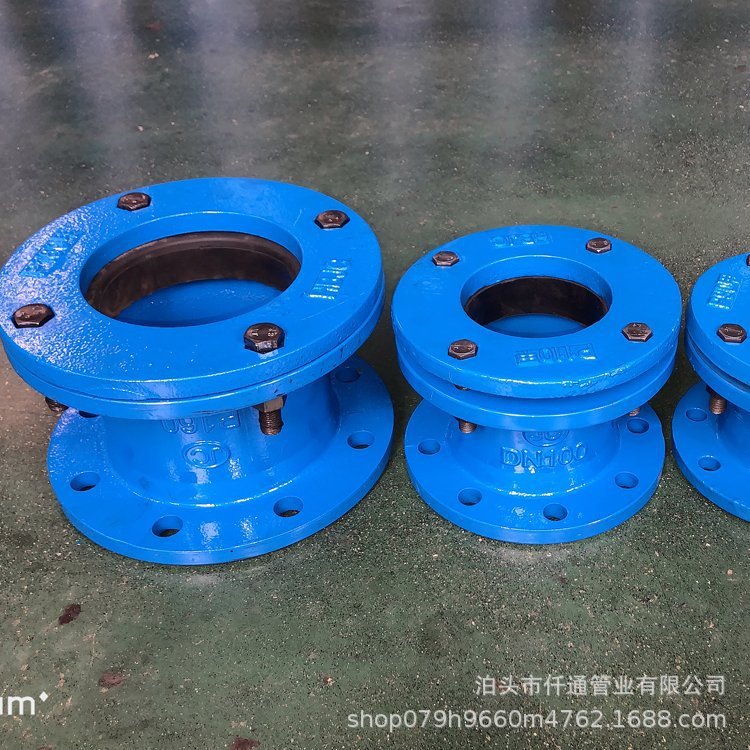 球墨铸铁材质甲管伸缩器 伸缩甲管 压兰甲水表接 防脱甲管