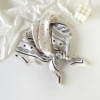 L7390-White