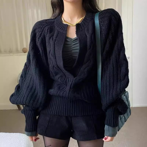 Women's 2025 Autumn/Winter Crochet Crew Neck Knit Sweater with Loose Fit and Chic Korean Style