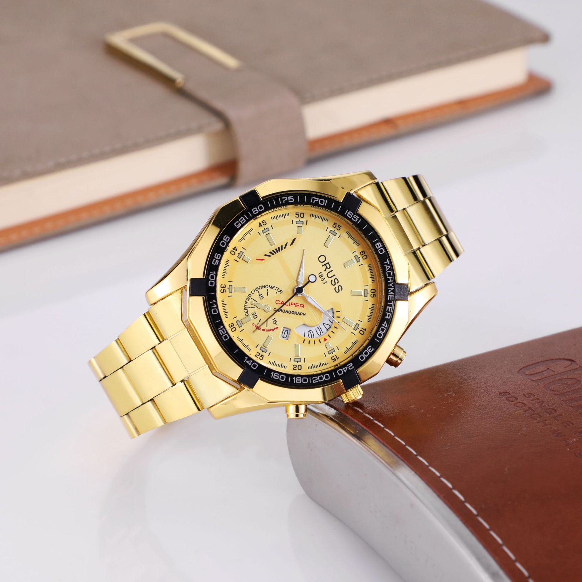 Men's Quartz Chronograph Watch Waterproof Trendy Calendar Dial_voghion.com