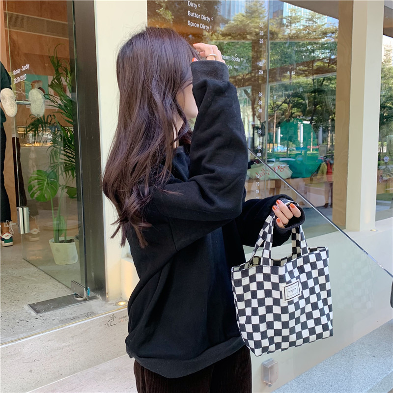 11261 Corduroy checkered hand-held bento Bag, ins Artistic Retro Mommy Bag, small carrying bag for going out, lunch box bag undefined