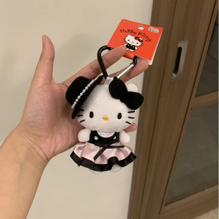 Celebrity Daughter Satin Skirt Kitty Bag Pendant New High-End Plush Kt Pendant Keychain Birthday Gift Celebrity Daughter Satin Skirt Kitty Bag Pendant New High-End Plush Kt Pendant Keychain Birthday Gift