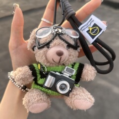 【光るカメラ】パイロットベアぬいぐるみペンダント人形かわいいクマ人形キーホルダーバッグペンダントギフト