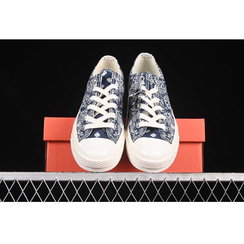 New 1970S Paisley Navy Blue Couple Style Canvas Shoes Casual Shoes