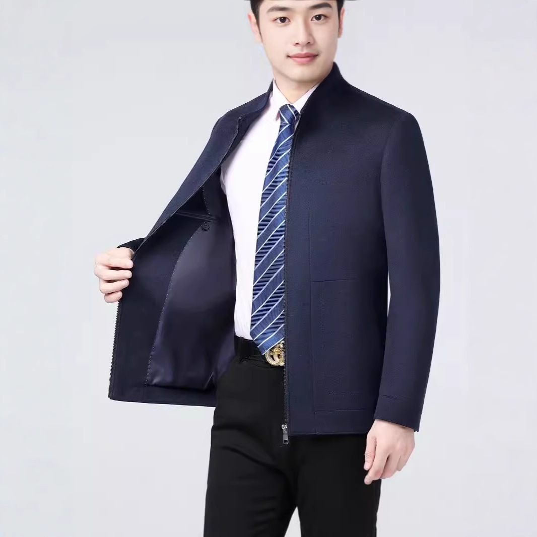 High-end men's wool coat, 2026 new style, stand collar, casual and fashionable cashmere, business style, thick, for middle-aged men and fathers.