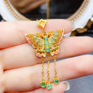 New natural emerald pendant S925 silver inlaid main stone 3*3mm Joker net red explosions women's jewelry wholesale