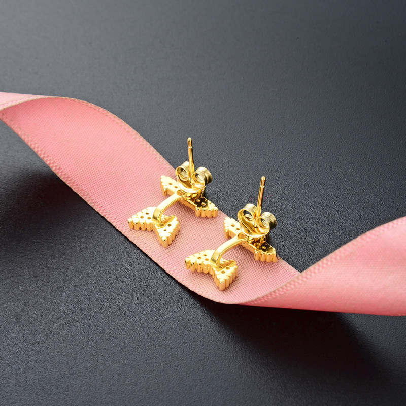 Pequeña estrella S925 pendientes de plata esterlina joyería creativa diseño nicho estilo coreano personalizado chapado en oro pendientes para las mujeres