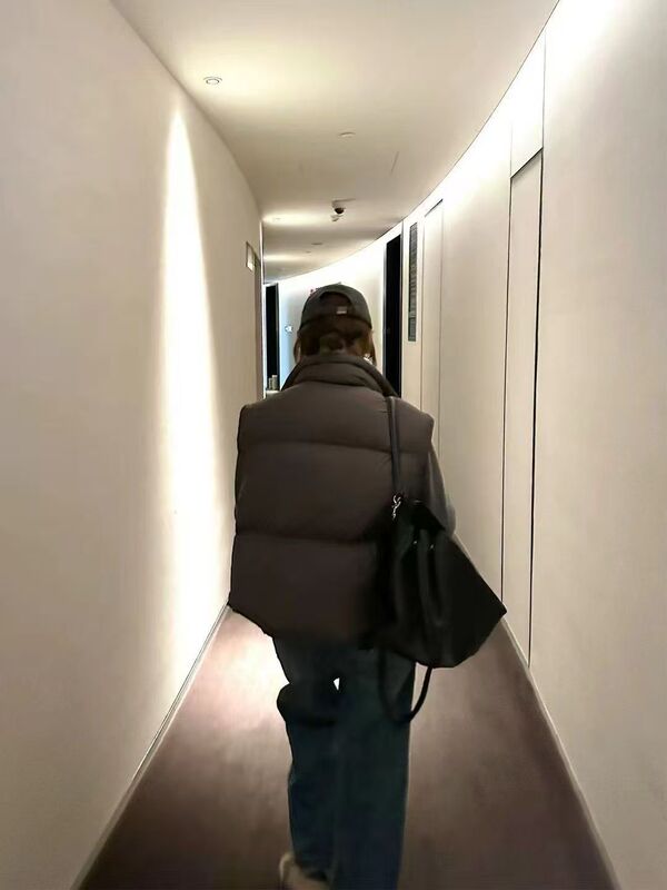 立领羽绒马甲女短款云朵泡芙2025新款90绒高级感加厚宽松百搭外套|undefined