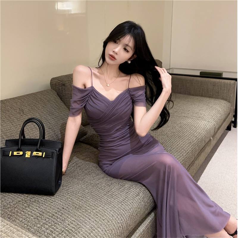 New Style Nightclub Workwear: Low-Cut V-Neck, Off-Shoulder, Ruched, Waist-Cinching, Slimming, Long Mesh Dress New Style Nightclub Workwear: Low-Cut V-Neck, Off-Shoulder, Ruched, Waist-Cinching, Slimming, Long Mesh Dress