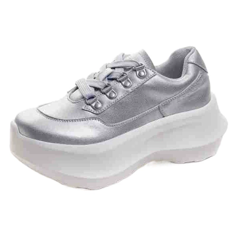 Производители сети красный с толстой подошвой для увеличения кожаной обуви