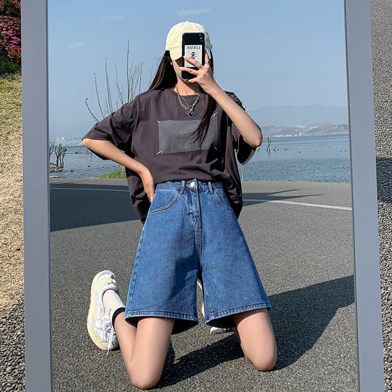 Students' Summer Outerwear with a Refreshing Feel, Retro Blue Straight-Leg Denim Shorts, Trendy and Age-Reducing, Versatile Jeans