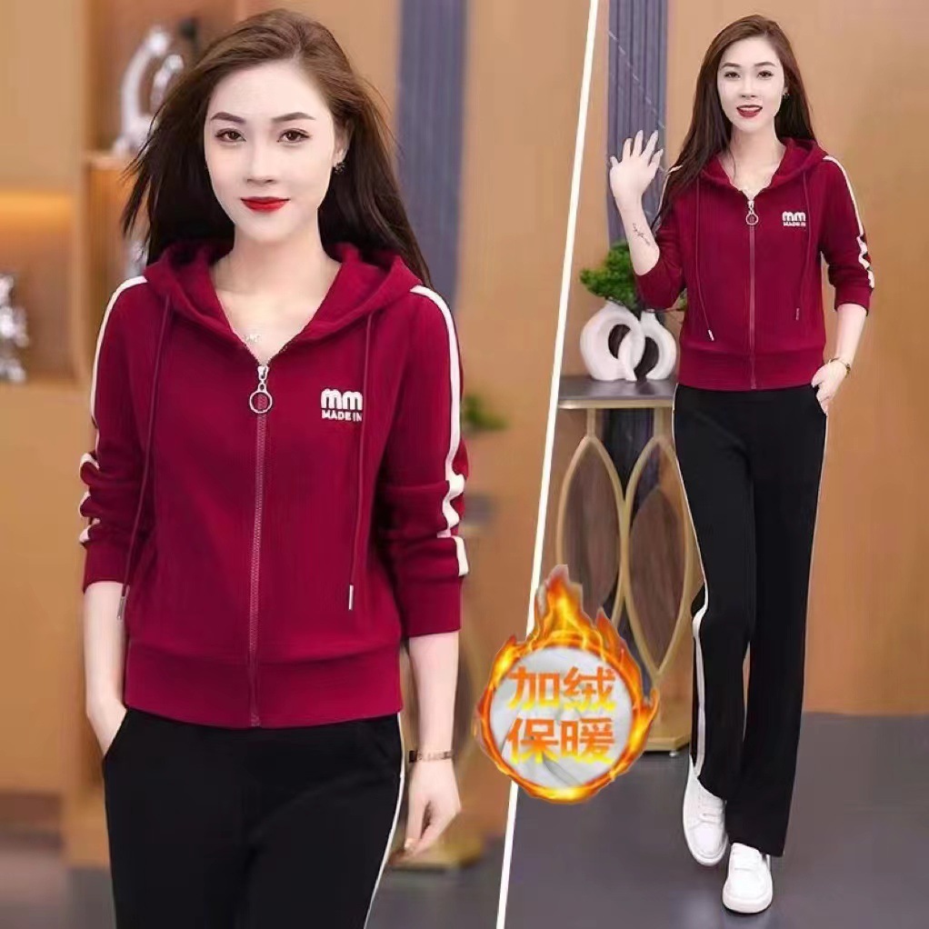 버건디 플러스 벨벳