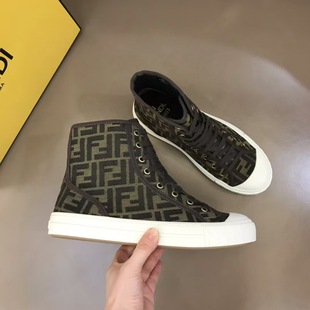 �W��վ��Ь�������e����Ь�W؛�ݳ�Ʒ�����ļ�͸��߶�С����Ь
