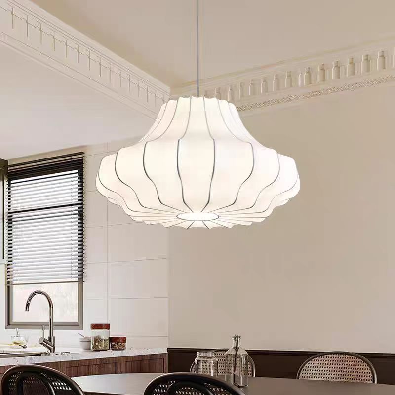 Araña de estilo japonés de diseñador nórdico Huixin, lámpara de dormitorio de restaurante Wabil Fengke, casa de familia, salón de té, candelabro de seda zen