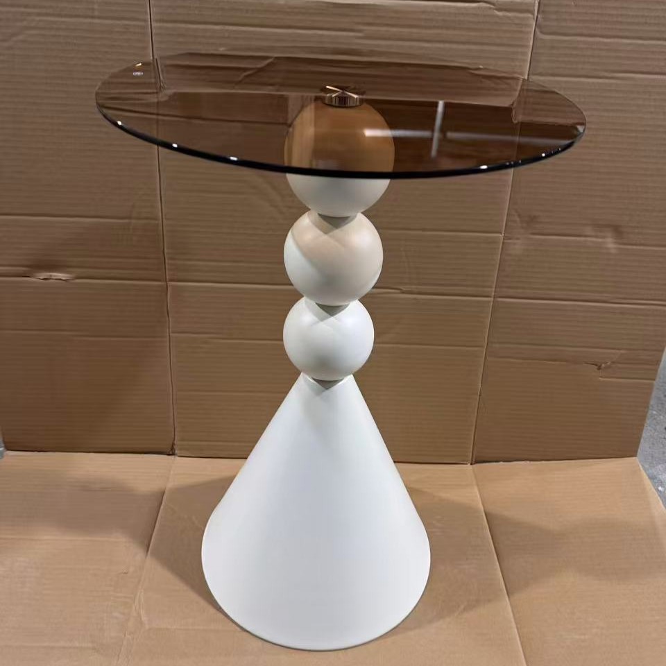 Mesa auxiliar nórdica de hierro forjado para apartamentos pequeños, estilo crema para sala de estar, mesa de centro redonda creativa, mesa auxiliar de cristal para sofá, sencilla y moderna.