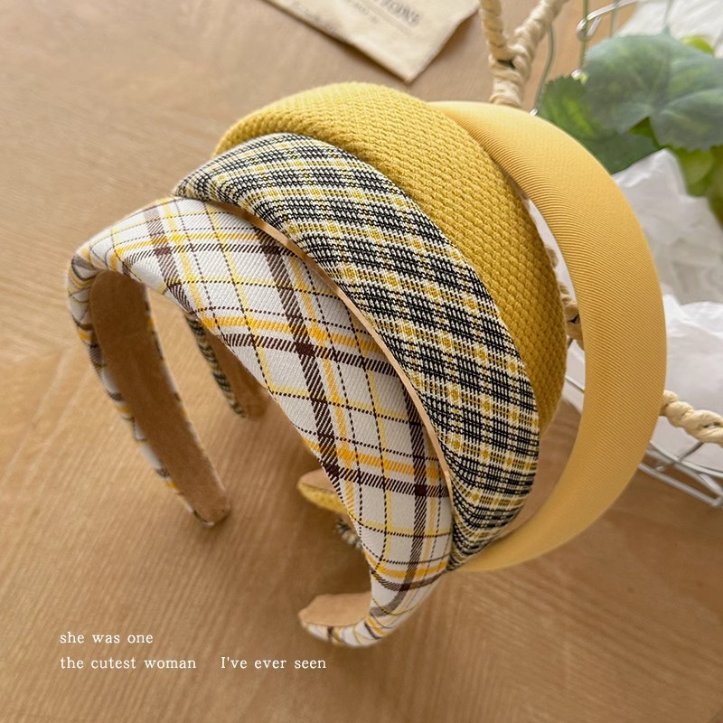 Dulce amarillo lechoso estricto alto cráneo correa de cabello para mujeres 2025 nueva esponja correa de cabello tarjeta de lavado de la cara prensado paquete de cabello primavera