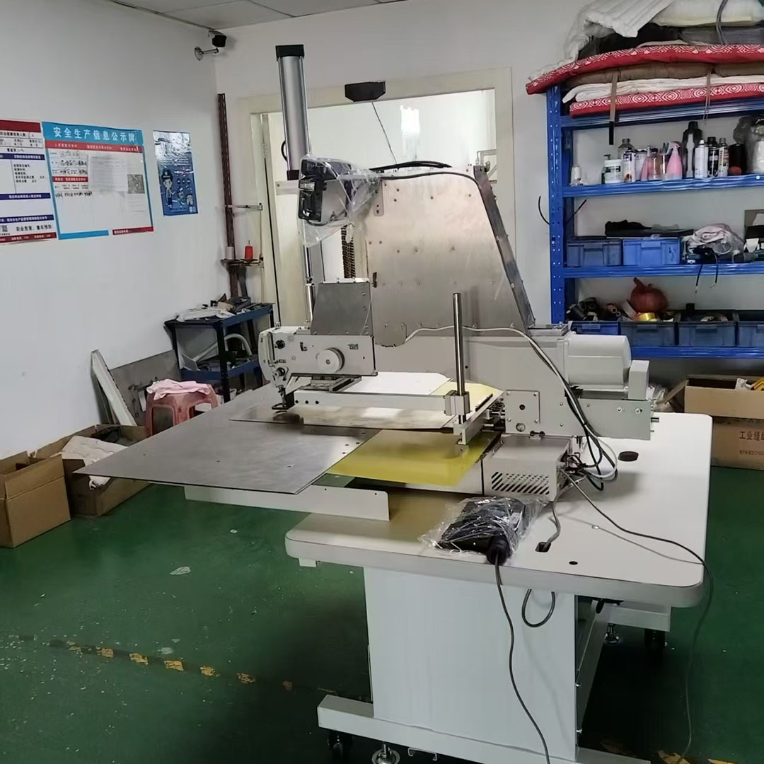 枕头花样缝制机卡通枕头坐垫抱枕制作汽车坐垫工业缝纫机