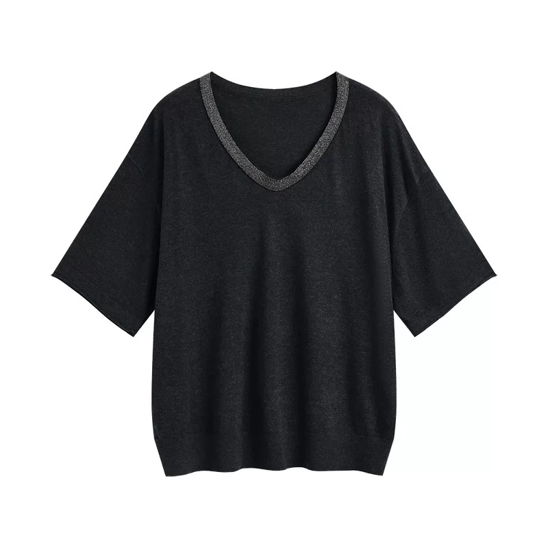 Comfortable knitted summer sweater, V-neckline, high-quality style