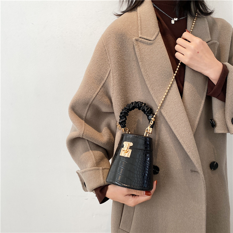 Crocodile Pattern Hobo Bag Women's Chain Shoulder Handbag Fashion_voghion.com