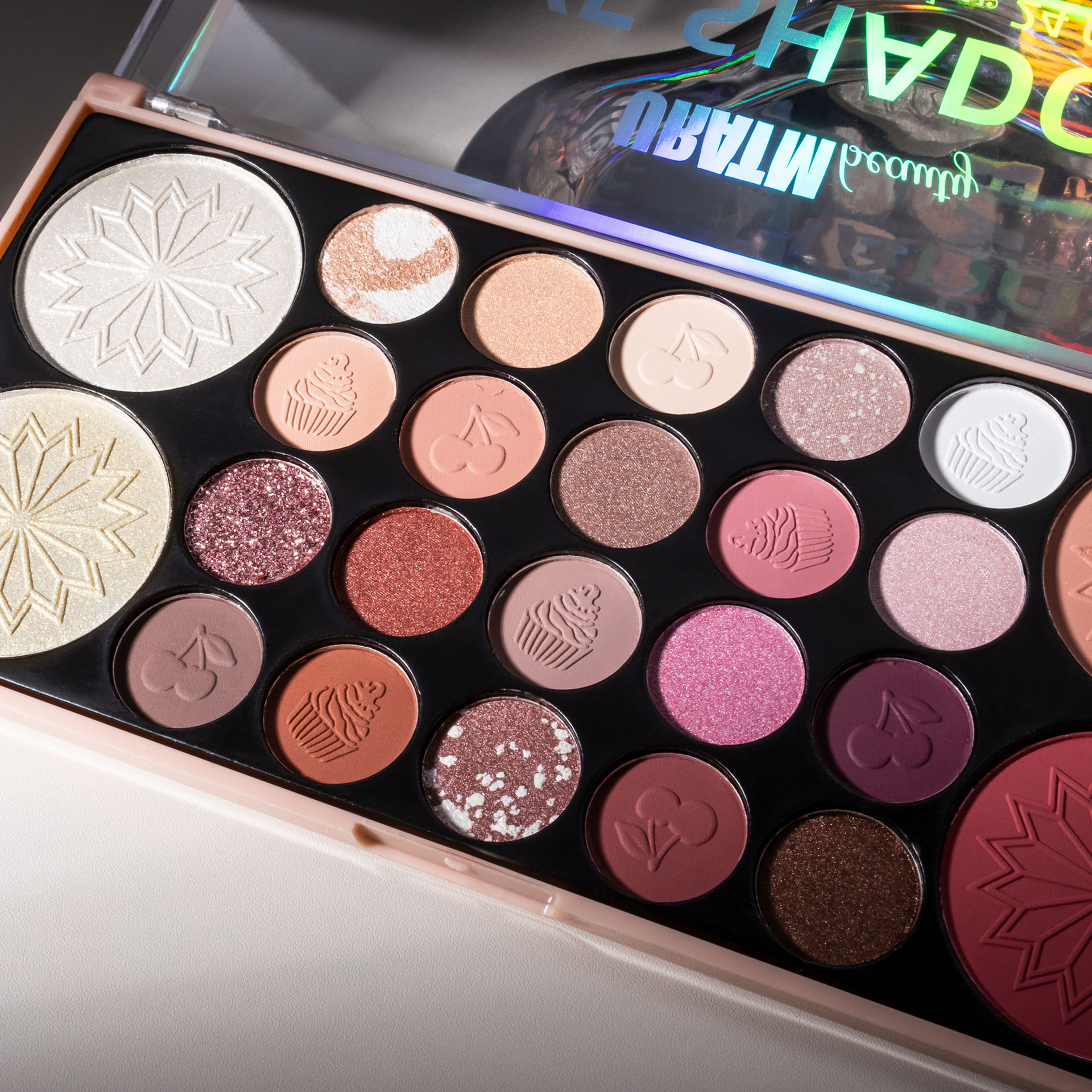Cross-border bestseller: 24-color multi-functional all-in-one makeup palette, matte, pearlescent, eyeshadow, lipstick, blush, contour and highlight all in one undefined