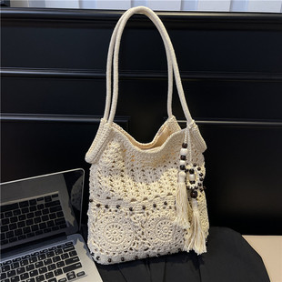 Ůʿ�μ���r�г����h�����ļ���߅�ȼ��Lɳ�������s������ͨ�ڰ�