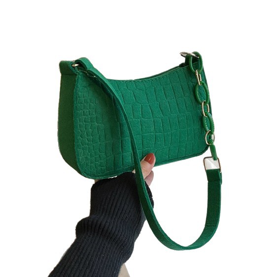 Kleine schoudertas voor dames met krokodillenpatroon en ketting_voghion.com