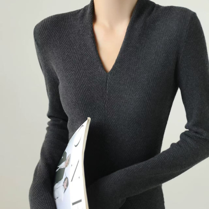 Designed V Neck Water Ripple Slim Knitted Wool Sweater for Women Autumn Long-Sleeved Inner and Outer Bottoming Sweater Apricot Color