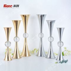 ウェディング用品鉄芸花棚金色花器ヨーロッパ式金属花瓶家庭リビングテーブル生け花飾り置物