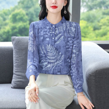 大码洋气雪纺女秋季新款时尚显瘦气质长袖印花妈妈装小衫