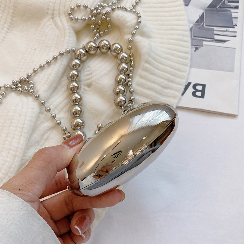 High end Mini Pearl Chain Handheld for Women 2023 New Small Stand One Shoulder Crossbody Shell Blessing Bag_voghion.com