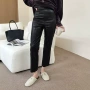 九分修身分割弹力皮裤
