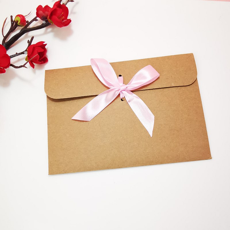 Sobre europeo estilo papel Kraft tarjeta de felicitación vintage Tarjeta de bendición bolsa de embalaje arco creativo bolsa de CD al por mayor