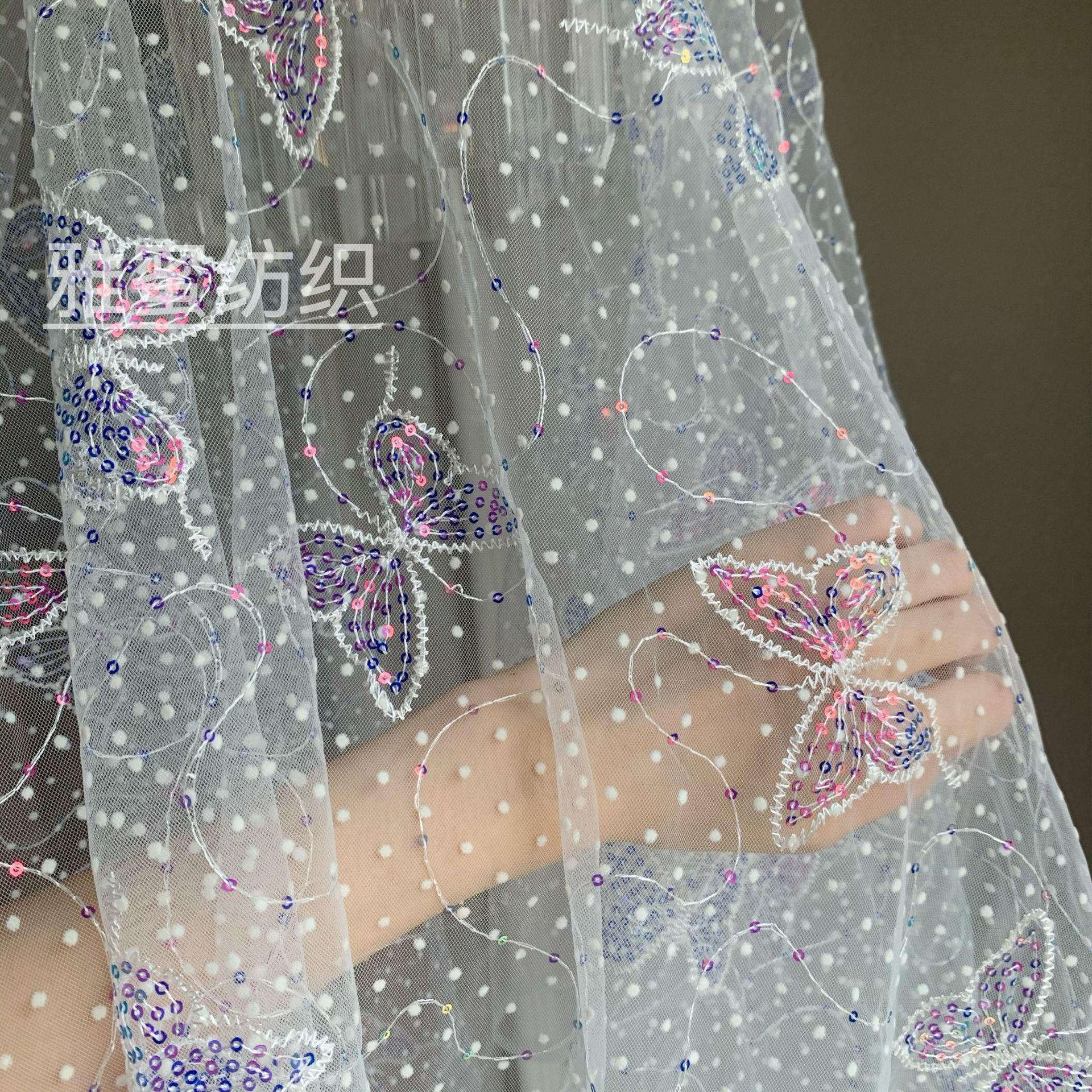 Punto brillante flocado mariposa bordado pieza mágica color lentejuelas Malla tela vestido de las mujeres etapa desgaste Lolita tela