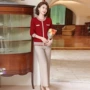 妈妈中老年时尚红色上衣