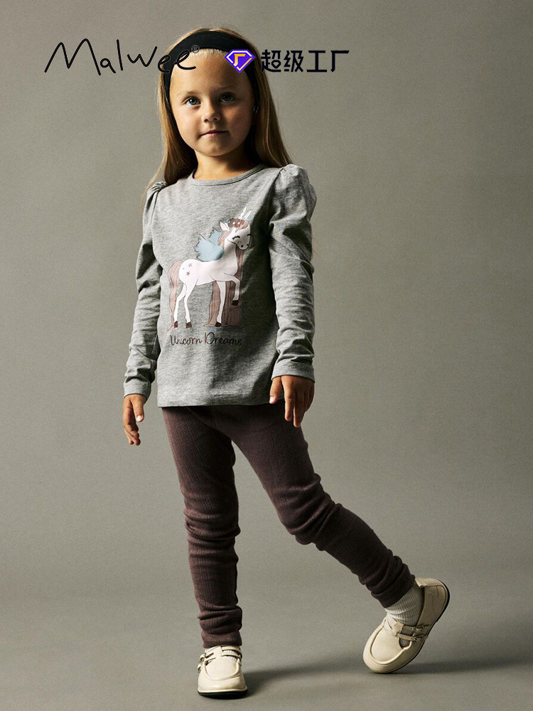Camiseta de niña malwee transfronteriza otoño e invierno nuevo estilo europeo y americano niños pequeños y medianos cuello redondo manga larga linda chica casual top