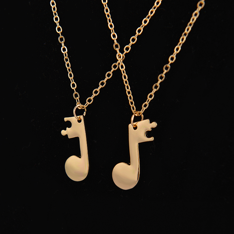 Hot selling minimalist geometric necklace with female creative design alloy smiling face collarbone chain_voghion.com