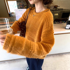 闲暇周末~马海毛镂空提花圆领针织衫女秋宽松慵懒针织罩衫