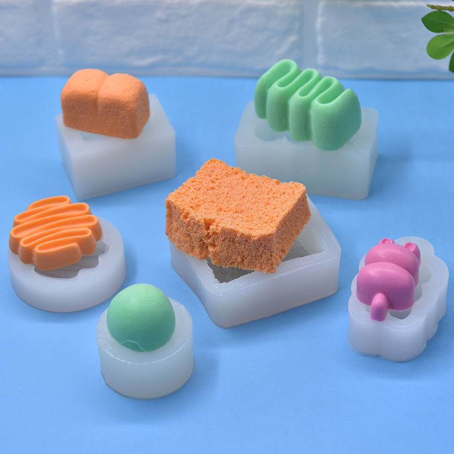 Small Fortune Cream Bar Thick Toast Slice Bear Colorful Tower Cake Mold Silicone DIY Baking Cake Mold