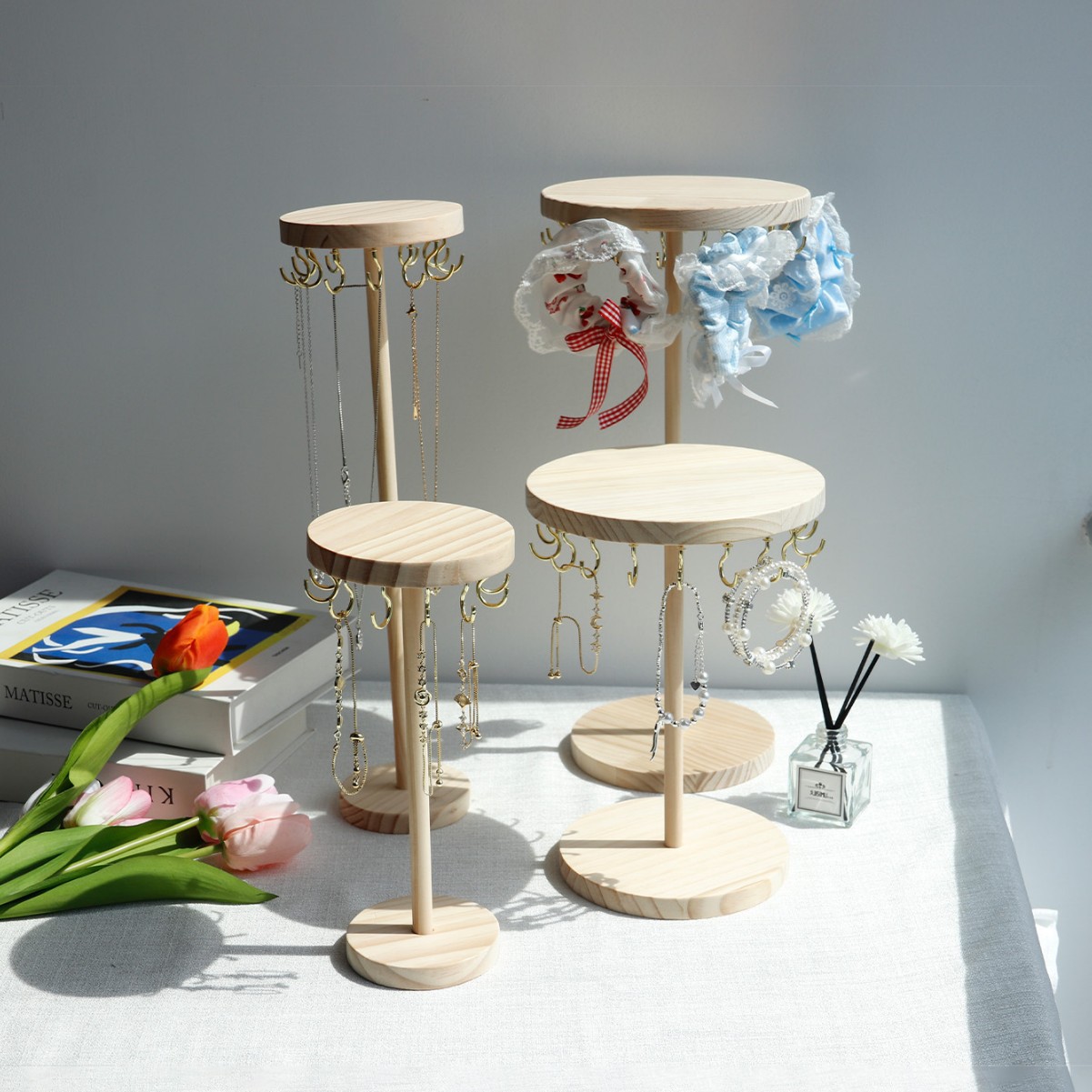 �����ֻ�����ҹ�����չʾ��ë������Ʒ��������̯�������μ�ʵľ