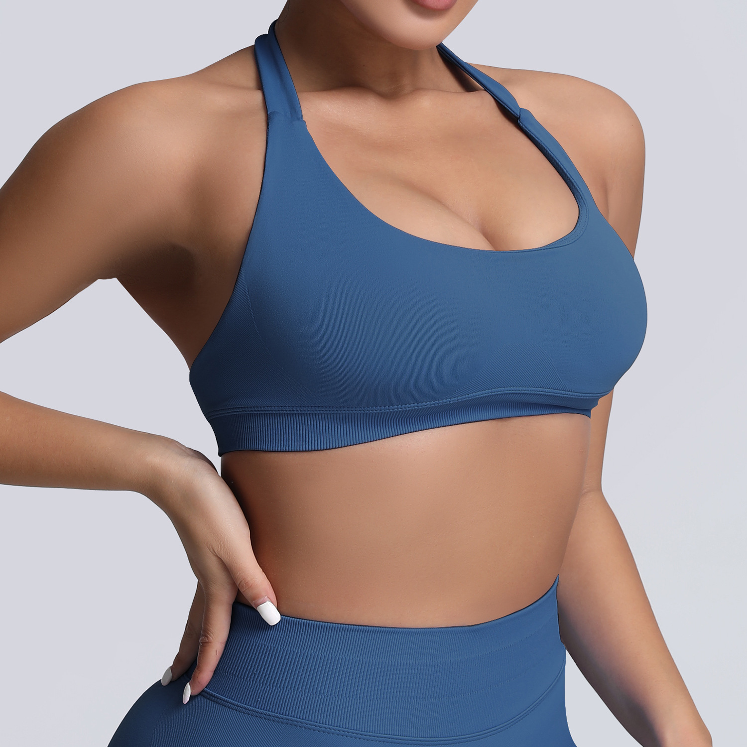 Europa y los Estados Unidos cuello colgante belleza de espalda ropa interior deportiva alta elástica matte nylon de espalda abierta gran chaqueta de yoga sujetador mujer