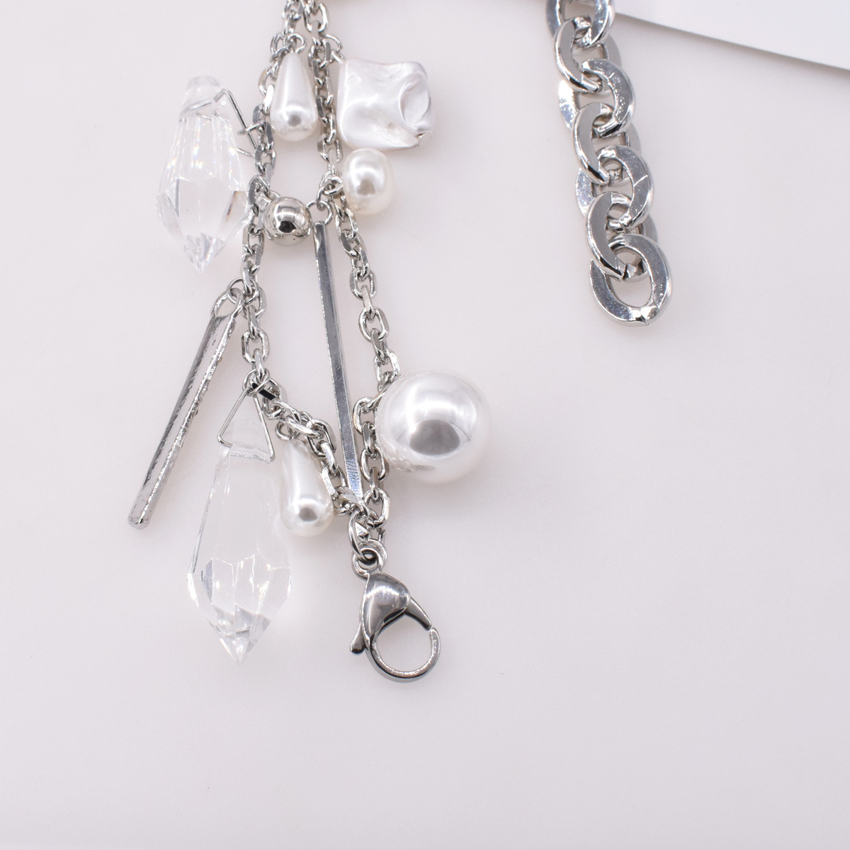 Fashion Crystal Pearl Double Layered Thick Chain Necklace display picture 4