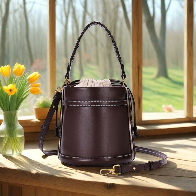 Cross-Border Women's Bags 2026 New Stylish Niche Design Double-Handle Fashion Personality Commuter Shoulder Crossbody Bucket Bag