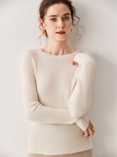 ɽ��q��Ů�ﶬ�¿������@�ݰٴ�һ�����A�I��l�L�䱣ů���