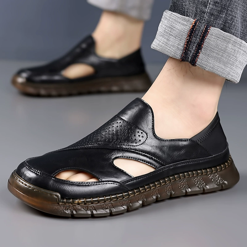 Новые мужские сандалии через границу, летние нескользящие пляжные туфли на мягкой подошве, повседневная повседневная обувь, удобные сандалии с носком для верхней одежды.