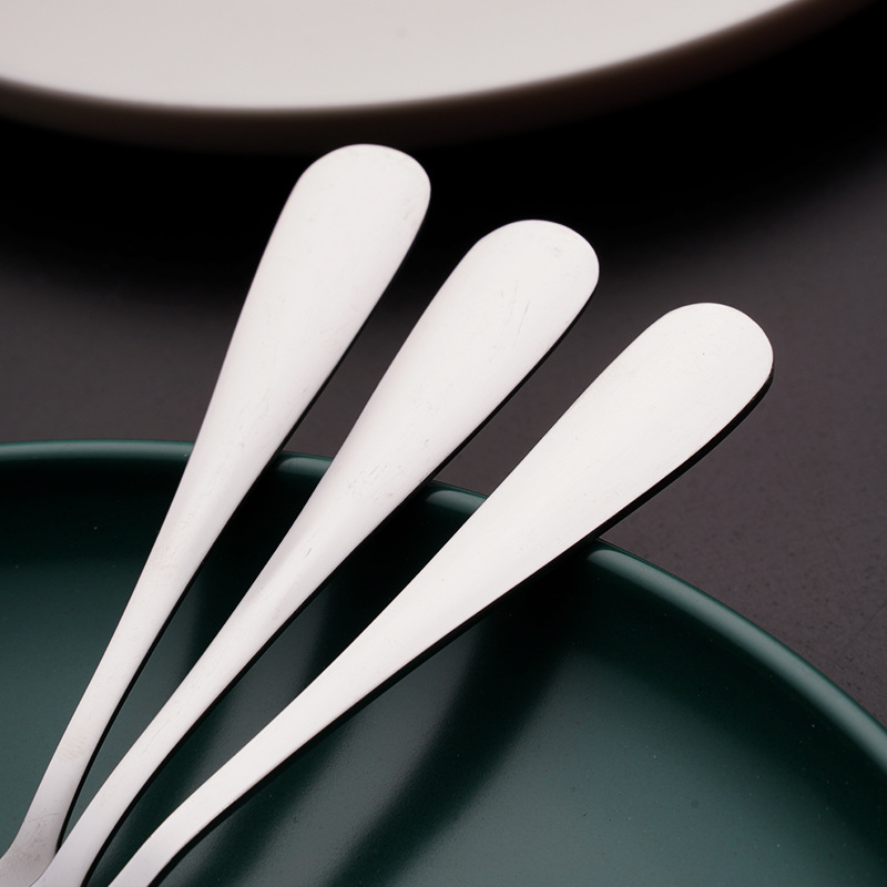 Acero inoxidable cucharas de comidas occidentales cucharas de platos cucharas de café cucharas de postre cucharas de café cucharas de salsa cucharas de platos