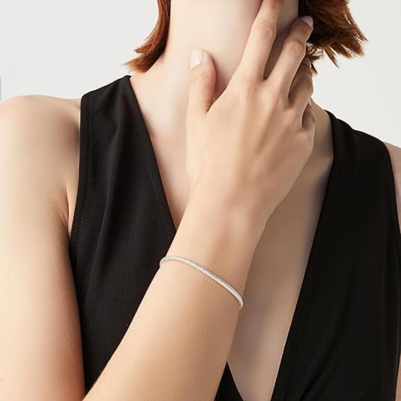 Cross-Border Best-Selling Basic Chain Women's Bracelet, Round Snake Chain, Amazon Women's Personalized Fine Fashion Versatile Jewelry Cross-Border Best-Selling Basic Chain Women's Bracelet, Round Snake Chain, Amazon Women's Personalized Fine Fashion Versatile Jewelry