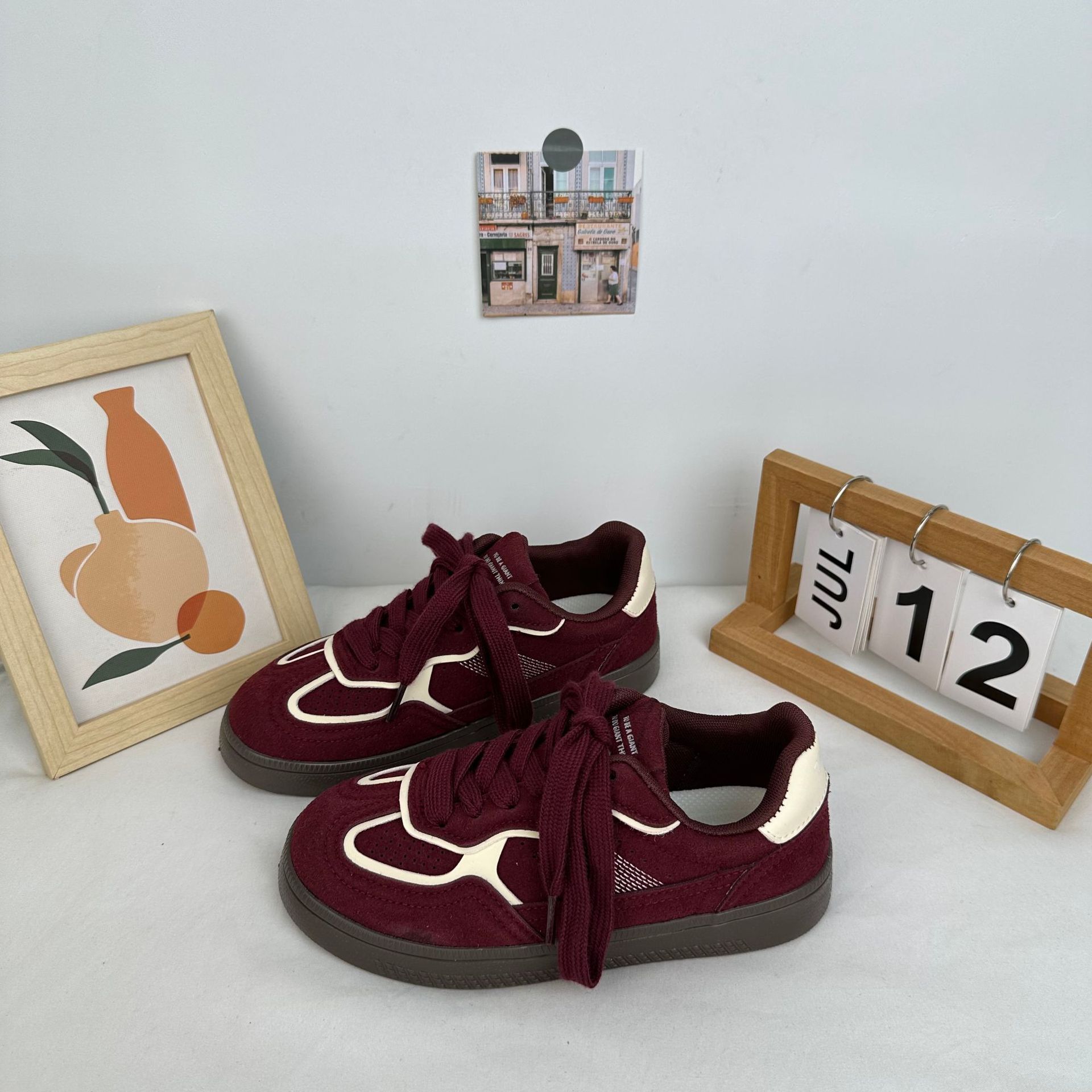 Zapatillas deportivas para estudiantes de onda lejana zapatos de lona casuales de estilo ins de todo fósforo mujeres 2024 otoño nuevo estilo zapatos de mujer coreanos en nombre del cabello image 3