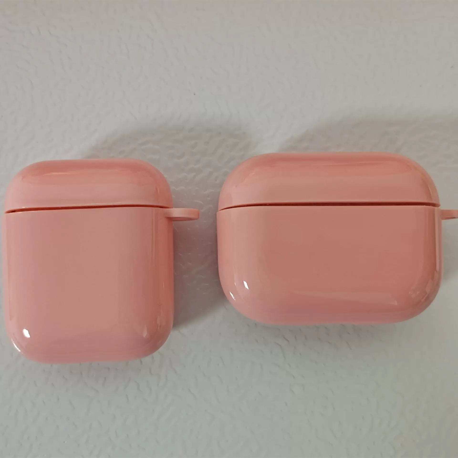 Чехол защитный (для Apple) для AirPods 1/2/3/Pro/Pro2/4 — блестящие цветовые варианты, легкий 0,024 кг