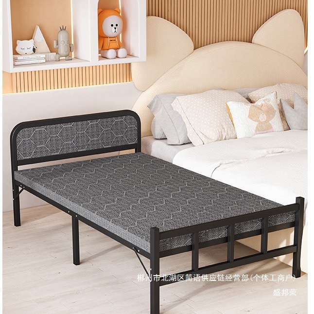 Fábrica directa de cama plegable simple cama acompañante doméstica simple cama de hierro siesta cama de dormitorio placa dura cama de almuerzo cama